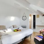 Le Marais شقة *